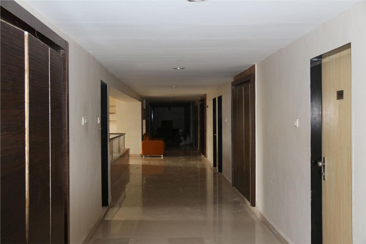 Hotel German Palace Near To Airport Gandhinagar Eksteriør billede