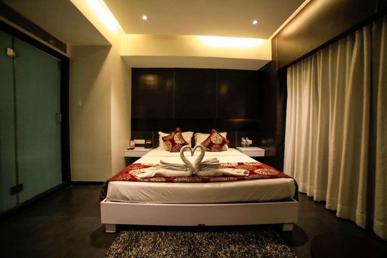 Hotel German Palace Near To Airport Gandhinagar Eksteriør billede